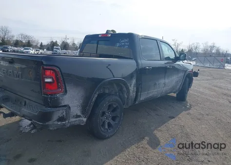 2025 Ram 1500 Big Horn 4X4 5'7 Box z USA, uszkodzony, nr VIN 1C6SRFFP0SN568574